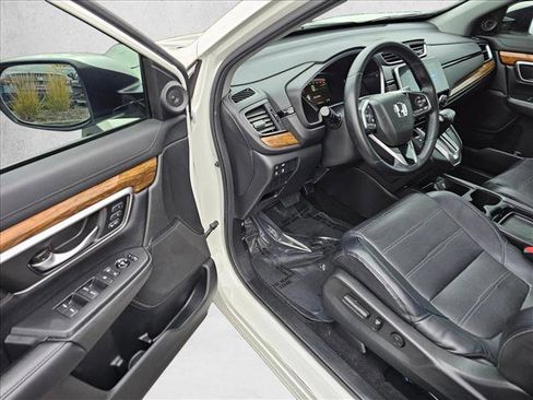 Used 2018 Honda CR-V Touring image 14