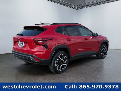 New 2026 Chevrolet Trax RS w/ Driver Confidence Package FWD image 3