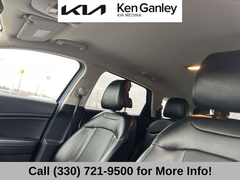 Certified 2025 Kia Sportage EX image 44