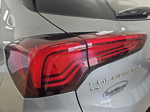 Certified 2024 Buick Encore GX Sport Touring w/ Comfort Package AWD/4WD image 40