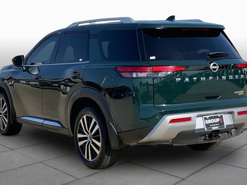 Used 2023 Nissan Pathfinder Platinum AWD/4WD image 11