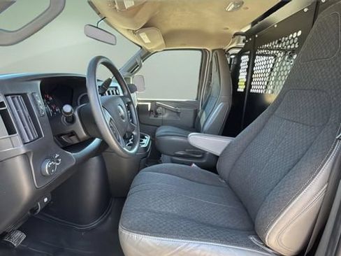 Used 2024 GMC Savana 2500 w/ Driver Convenience Package RWD image 19