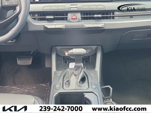 New 2026 Kia K4 EX FWD image 18