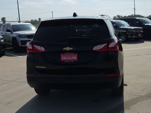 Used 2020 Chevrolet Equinox LS FWD image 7