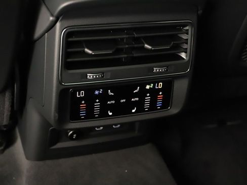 New 2026 Audi Q8 Premium Plus AWD/4WD image 20