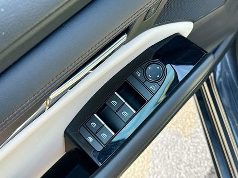 Certified 2023 MAZDA MAZDA3 s image 19