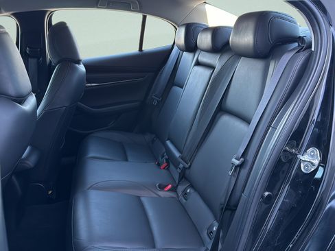 Used 2024 MAZDA MAZDA3 s image 24