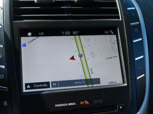 Used 2019 Lincoln MKC Reserve image 29