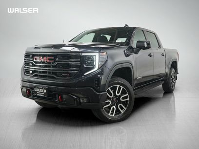 Used 2022 GMC Sierra 1500 AT4 w/ AT4 Premium Package