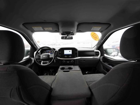 Used 2022 Ford F150 XLT image 19