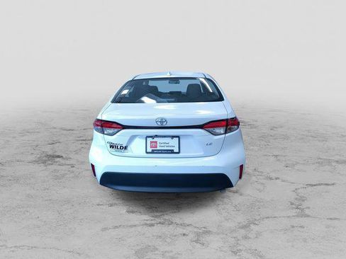 Certified 2025 Toyota Corolla LE FWD image 8