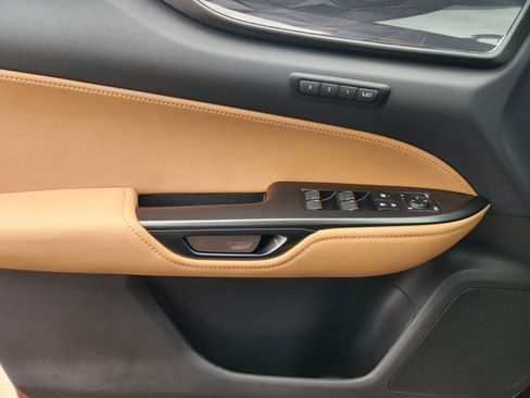 Certified 2025 Lexus NX 250 FWD w/ Premium Package image 28