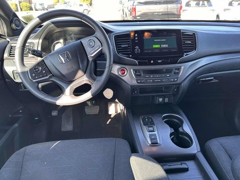 Used 2022 Honda Pilot Sport image 16