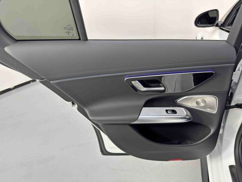 Used 2025 Mercedes-Benz E 53 AMG e 4MATIC Sedan image 52