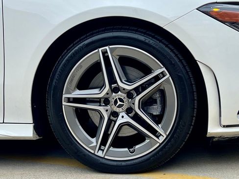 Certified 2023 Mercedes-Benz CLA 250 4MATIC image 9