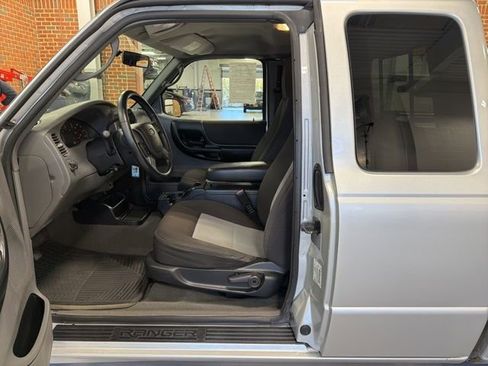 Used 2005 Ford Ranger XLT image 12