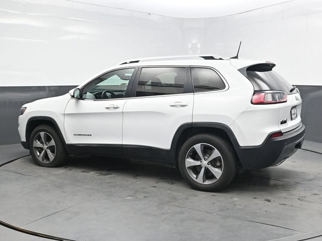 Used 2019 Jeep Cherokee Limited w/ Trailer Tow Group AWD/4WD image 4