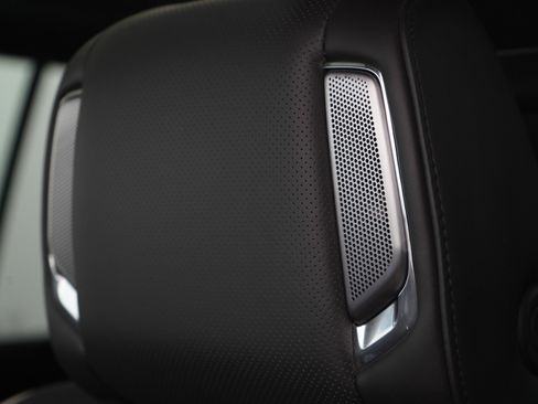 Used 2021 Cadillac Escalade ESV Sport Platinum image 31