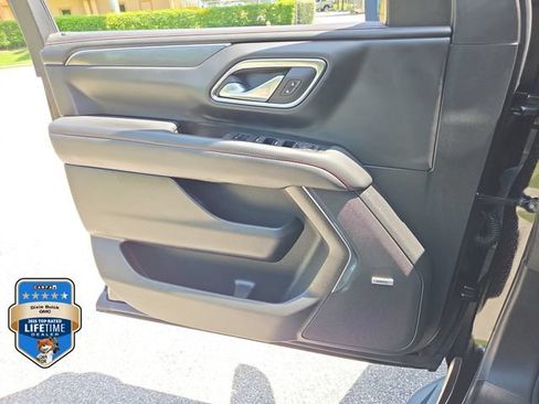 Certified 2024 Chevrolet Suburban RST w/ Sport Performance Package RWD image 21