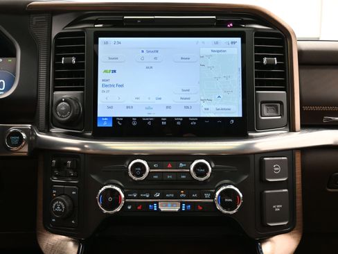 Used 2025 Ford F150 King Ranch AWD/4WD image 17