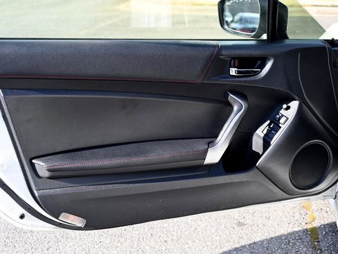 Used 2014 Subaru BRZ Limited image 16