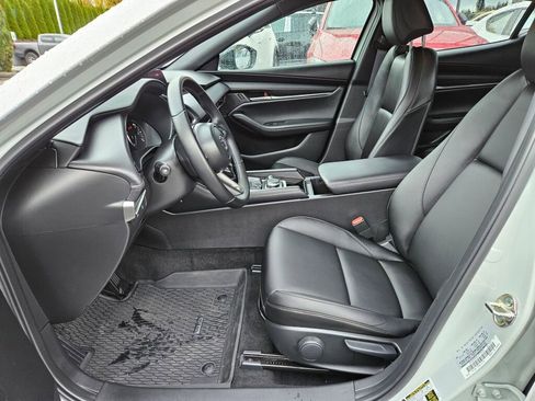 Certified 2025 MAZDA MAZDA3 s Sport image 11