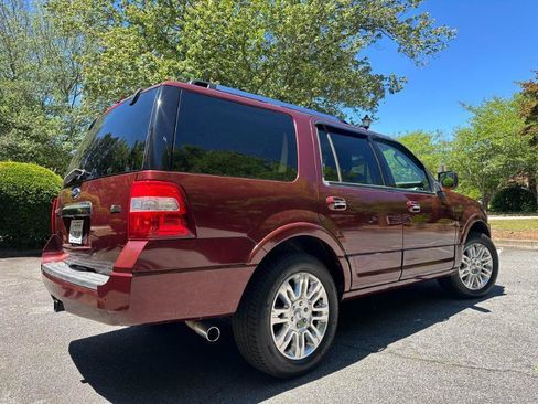 Used 2012 Ford Expedition Limited RWD image 7