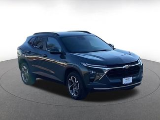 Used 2025 Chevrolet Trax LT video 2