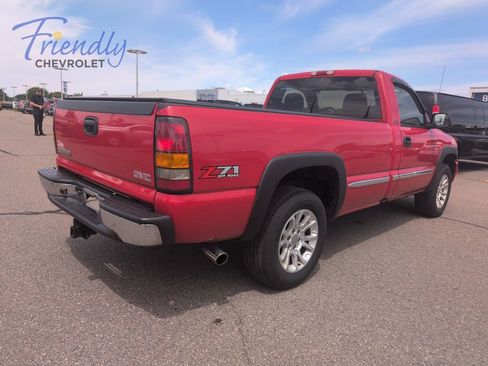 Used 2005 GMC Sierra 1500 SLE w/ Light Duty Power Package AWD/4WD image 3