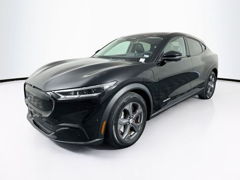 Used 2023 Ford Mustang Mach-E Select RWD image 3
