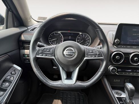 Used 2020 Nissan Sentra SR w/ Electronics Package FWD image 12