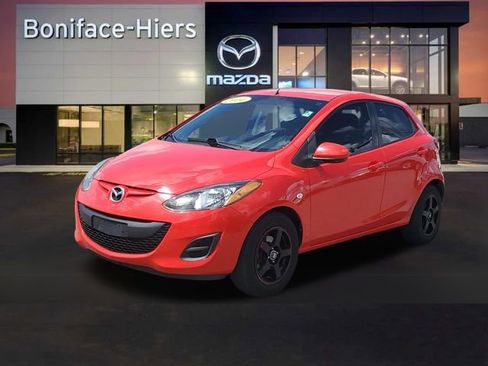 Used 2014 MAZDA MAZDA2 Sport image 2