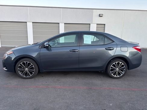 Used 2016 Toyota Corolla S image 3
