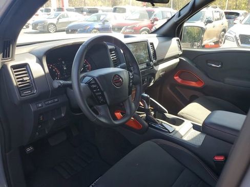 Certified 2024 Nissan Frontier Pro-X w/ Technology Package image 12