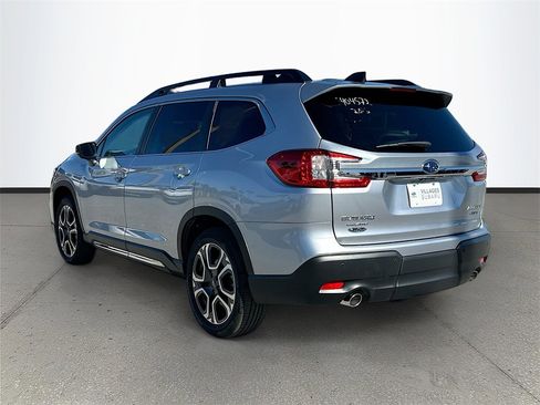 New 2026 Subaru Ascent Limited image 5