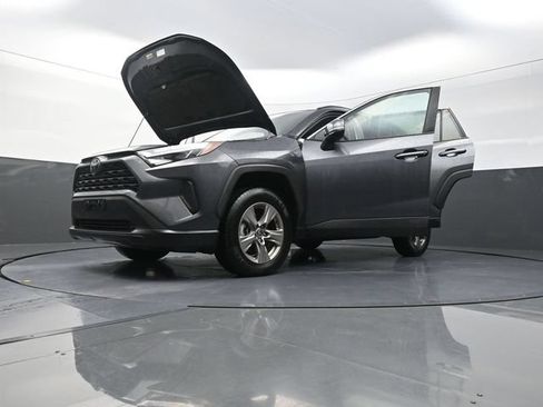 Used 2024 Toyota RAV4 XLE FWD image 41