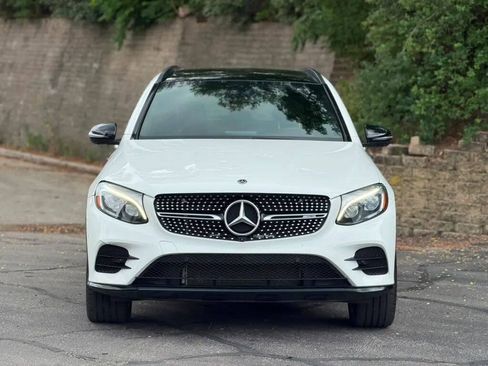 Used 2019 Mercedes-Benz GLC 43 AMG 4MATIC image 2