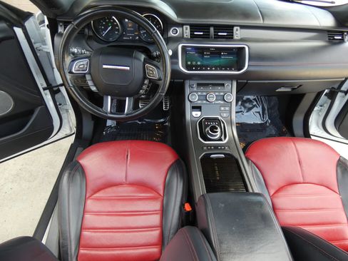 Used 2018 Land Rover Range Rover Evoque HSE Dynamic image 21