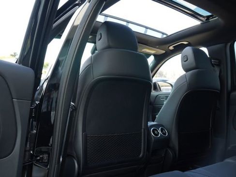 Used 2026 Mercedes-Benz GLB 250 image 33