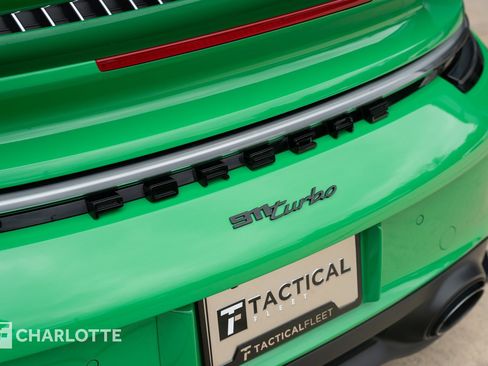 Used 2022 Porsche 911 Turbo image 17