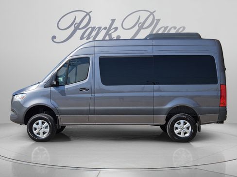 Used 2026 Mercedes-Benz Sprinter 2500 image 2