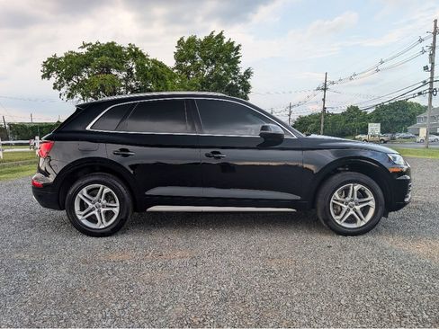 Used 2018 Audi Q5 2.0T Premium Plus w/ Premium Plus Package AWD/4WD image 4