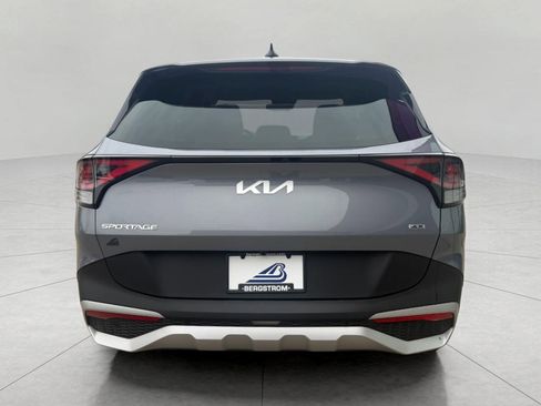 Certified 2025 Kia Sportage LX image 9