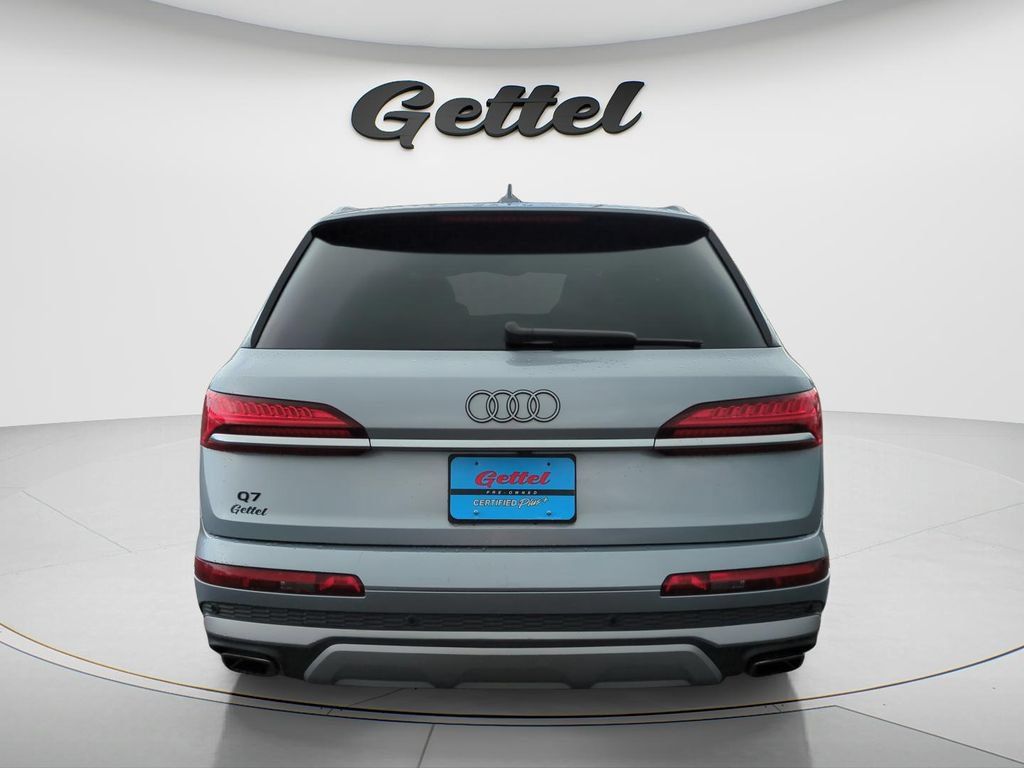 Used 2025 Audi Q7 3.0T Premium Plus AWD/4WD image 6