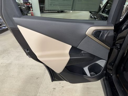 Certified 2025 BMW X3 xDrive30i w/ Premium Package image 16