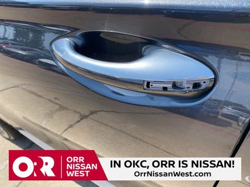 Used 2021 Hyundai Santa Fe SEL w/ Convenience Package image 12