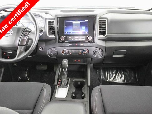 Certified 2024 Nissan Frontier SV image 13