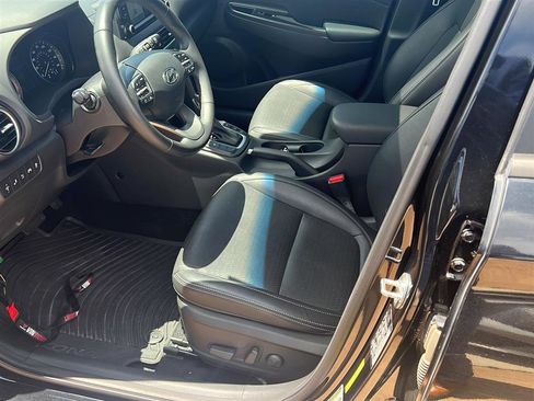 Used 2021 Hyundai Kona Ultimate w/ Cargo Package FWD image 5