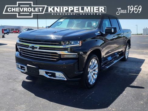 Used 2019 Chevrolet Silverado 1500 High Country image 2