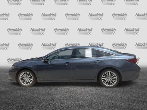 Used 2020 Toyota Avalon Limited w/ Advanced Safety Package FWD image 2
